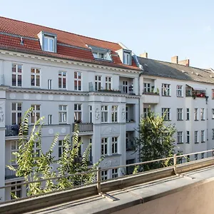 Island Mauerpark Apartment