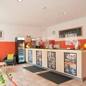 2* Hotell Happy