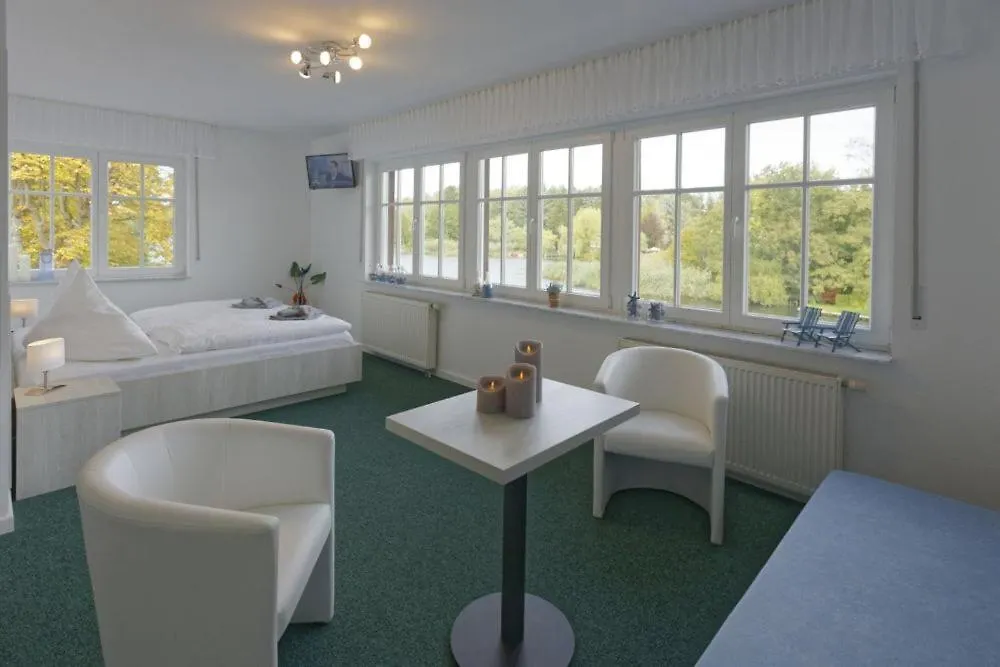 Neu-Helgoland Otel Berlin Almanya